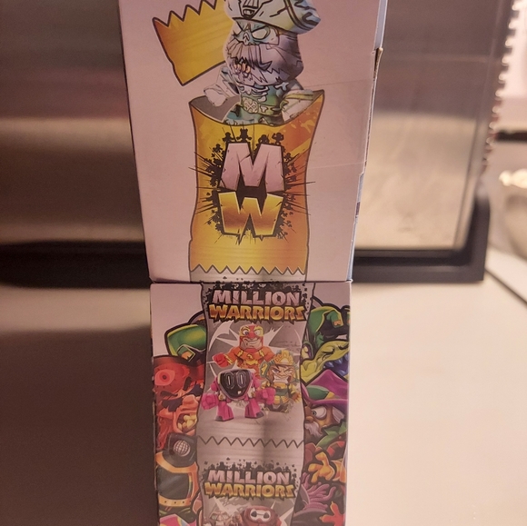 Million Warriors 30 Blind Bags Possible Rare Gold Chance! - Picture 5 of 6